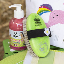 Laden Sie das Bild in den Galerie-Viewer, Haas "Schmuseblümchen" - Biniebo